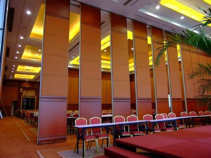 Professional Folding Wall Acoustic Movable Room Dividers For Conference