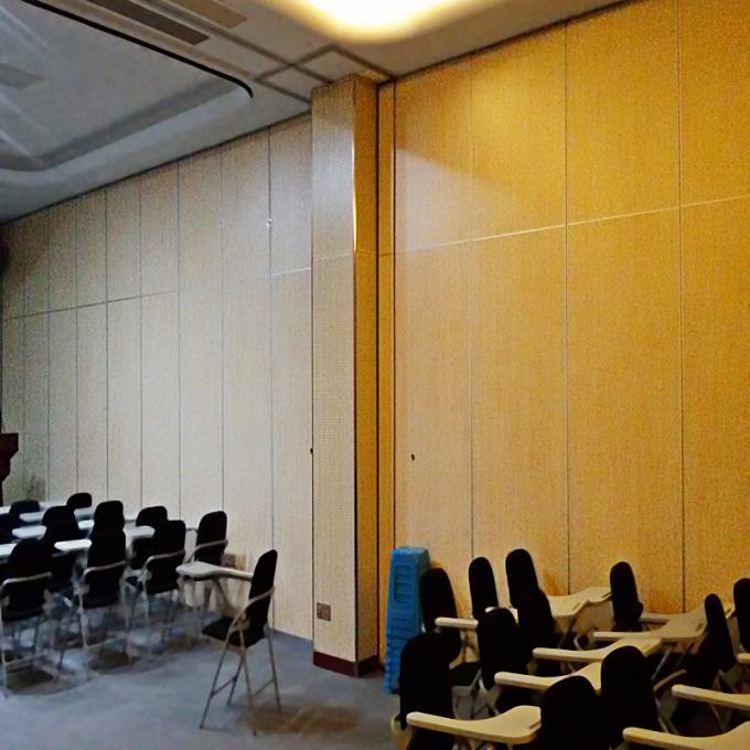 Exterior Aluminium Soundproof Movable Parion Walls For Balcony Exterior Aluminium Soundproof Movable Parion Walls For Balcony Custom Color