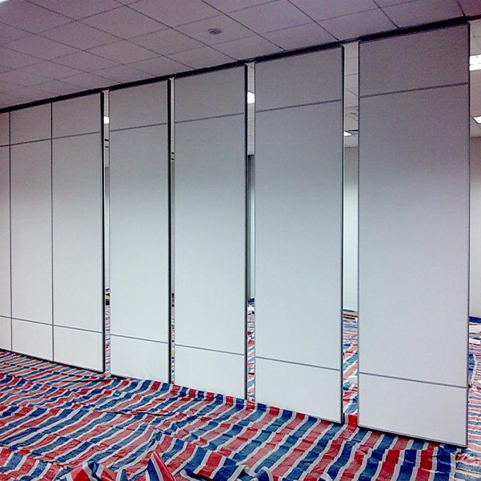 Durable Aluminum Folding Partition Walls , Sound Absorbing Room Dividers
