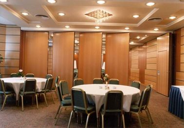 Movable Sound Insulation Vertical Operable Partition Wall For Restaurant