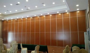 Malaysia Soundproof Aluminium Wooden Sliding Partition Wall 85mm Thickness