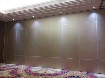 Hotel Wooden Partition Wall / Movable Room Dividers Top Ceiling System