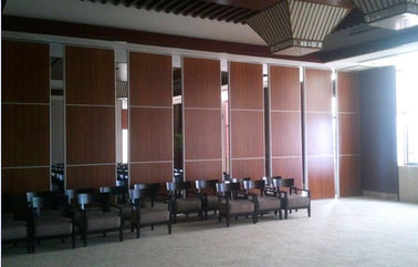 Hotel Banquet Hall Folding Partition Walls Melamine Fabric Finished ISO9001