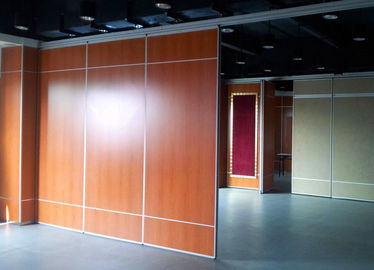 Hotel Banquet Hall Folding Partition Walls Melamine Fabric Finished ISO9001