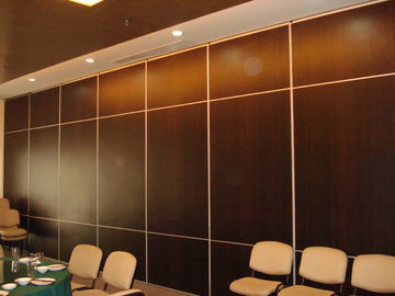 Soundproof Material Wooden Foldable Partition Wall / Aluminium Frame Sliding Room Dividers