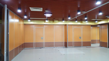 Sliding Aluminium Doors Movable Acsoustic Folding Partition Wall For Office Multi Color