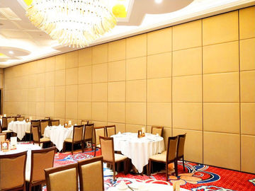 Floor to Ceiling Sliding Folding Room Partitions for Restaurant / Movable Divider Walls