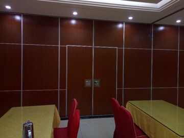 Multi - Function Room Folding Sliding Partition Walls Customized Color