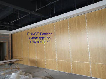 Melamine Finished MDF Board Folding Partition Walls Width 500mm - 1230mm