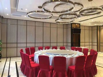 Fabric Finish Space Saving Movable Acoustic Partition Wall For Conference Room