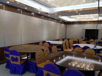 Retractable Acoustic Hotel Movable Partition Walls Less Than 4m Height