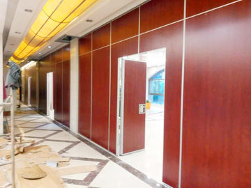 Interior Wood Commercial Furniture Folding Partition Wall Less Than 6m Height