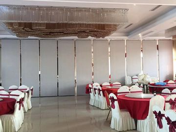 Acoustic Wood Wooden Folding Partition Wall System For Hotel Ballroom