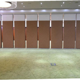Melamine Finish 100  mm Ultrahigh Movable Soundproof Folding Partitions Walls For TV Station
