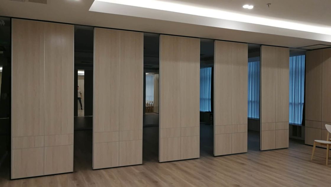 Malaysia Aluminum Folding Partition Wall Movable Acoustic Partition Door For Meeting Room