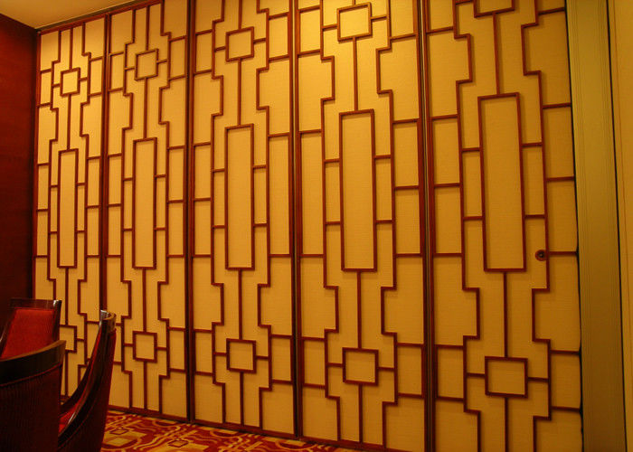 Plywood Museum Folding Sound Dampening Panels , Sound Proof Partition Walls For Exhibition