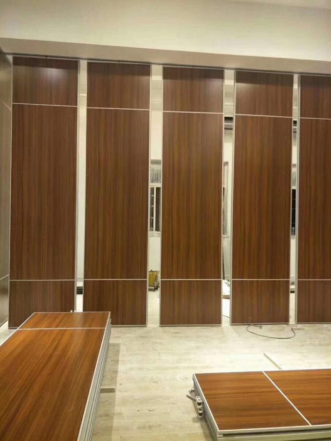 Interior Commercial Auditorium Folding Room Dividers With Aluminium Track Roller