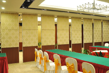 Space Saving Easy Installation Folding and Operable Soundproof Partition Walls for Meeting Room
