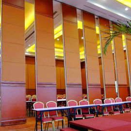High Sliding Wood Panel Operable Acoustic Room Dividers 65mm Thickness Fireproof
