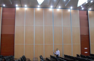 Modern Decorative Movable Sliding Sound Proof Partitions , Foldable Room Divider