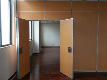 Hotel Acoustic Wooden Folding Movable Room Partition Wall With Pass Door