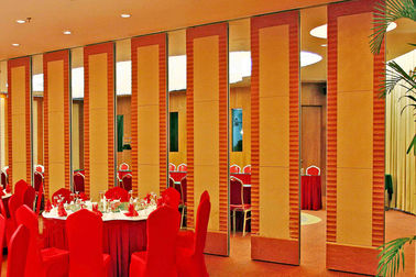 Restaurant Movable Wooden Soundproof Folding Sliding Partition Walls Malaysia