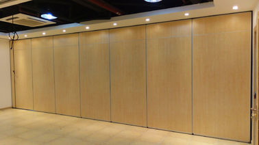 Restaurant Folding Partition Walls , Soundproof Movable Room Dividers