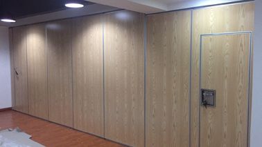 Conference Room Sound Proof Operable Partition Walls Fabric Finished Color Customized