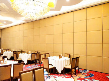 Floor to Ceiling Sliding Folding Room Partitions for Restaurant / Movable Divider Walls