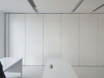 Office Movable Partition Walls / Acoustical Operable Folding Panel Partition