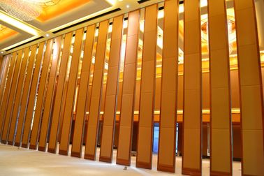 Top Hunge System Movable Room Partition For Hotel Banquet Hall / Acoustic Operable Walls