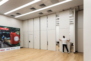 Sound Proofing Foldable Movable Partition Walls For Conference Room / Hotel