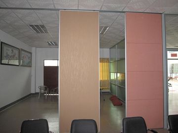 Mobile Wall Hotel Sound Proof Partitions Panel Thickness 65mm Laminated Board