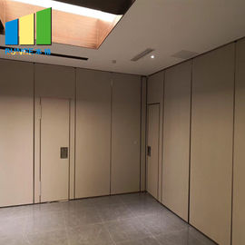 Wood Folding Doors Movable Partition Walls For Office Hotel Decoration