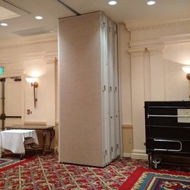 Soundproof Folding And Sliding Walls Rooms Door Partition Wall For Hotel Banquet Hall