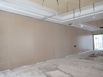 Hotel Rolling Mobile Partition Wall / Acoustic Movable Soundproof Partition Wall