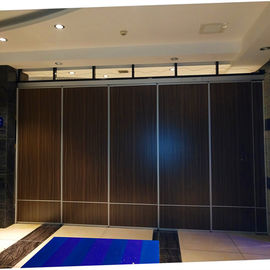 Ballroom Banquet Hall Wooden Movable Partition Wall Systems / Folding Panel Partition