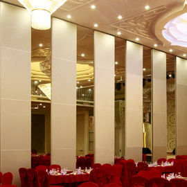 Banquet Hall Acoustic Movable Walls / Wooden Soundproof Sliding Room Folding Partitions