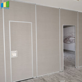 UK Meeting Room Folding Soundproof Collapsible Partition Wall With Track And Roller System