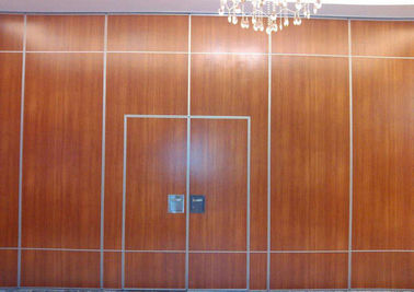 Aluminium Frame Sliding Folding Soundproof Movable Partition Walls Wooden Banquet Hall Partitions