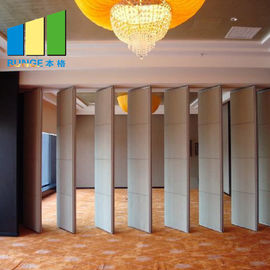 UK Meeting Room Folding Soundproof Collapsible Partition Wall With Track And Roller System