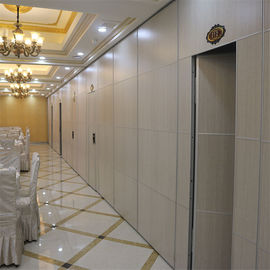 Acoustic Mosque Room Dividers Removable Wooden Doors Operable Soundproof Wall Partition