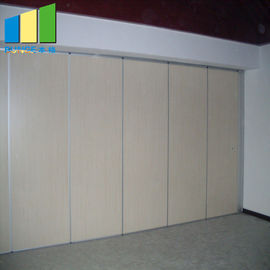 Malaysia Wooden Operable Partition Walls Folding Partition Door For Hotel