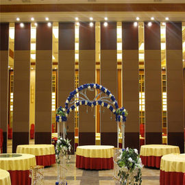 85 Mm  Banquet Hall Folding Partition Walls Semi - Auto Hotel Movable Wall Partitions Soundproof  For Malaysia