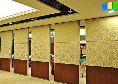 Stylish Funtional Movable Partition Wall For Forum Hall Customized Surface Finish