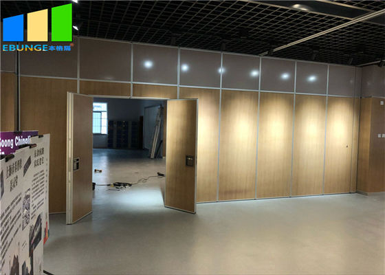 Customized Aluminum Movable Partition Wall Panel For Height 15 M Max 600-1200 Mm