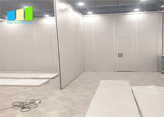 Ballroom Sound Proof Folding Partitions Movable Wooden Partition Wall For Auditoriums