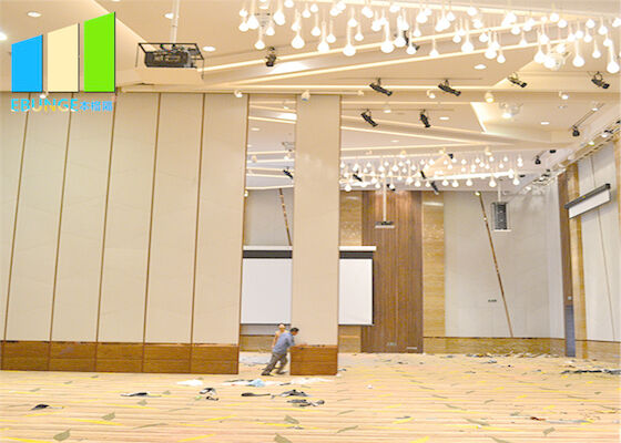 Customized Leather Folding Wooden Demountable Acoustic Partition Wall For Office