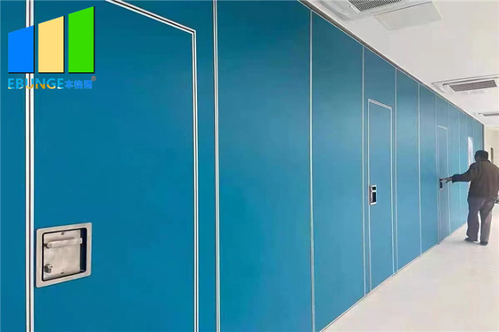 Function Hall Foldable Acoustic Partition Panels With Moveable Pass Door