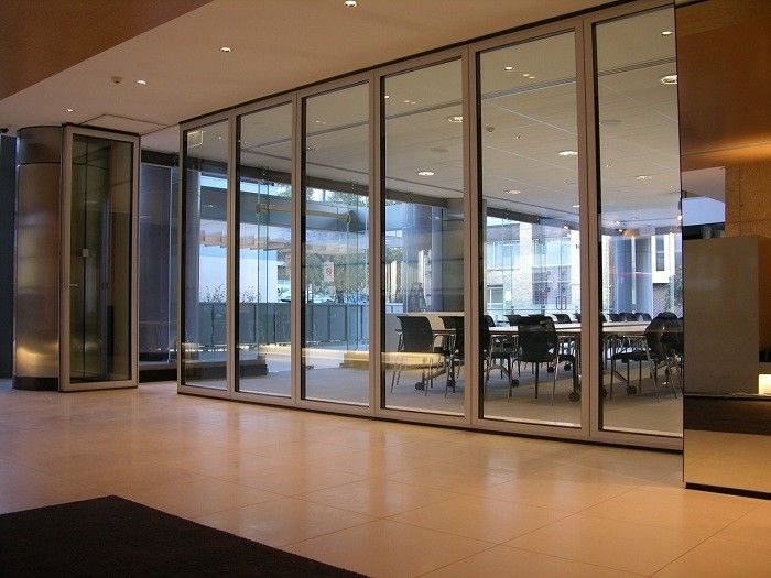 Interior Office 12 mm Tempered Sliding Glass Partition Wall Powder Coating